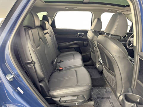 2024 Kia Sorento S
