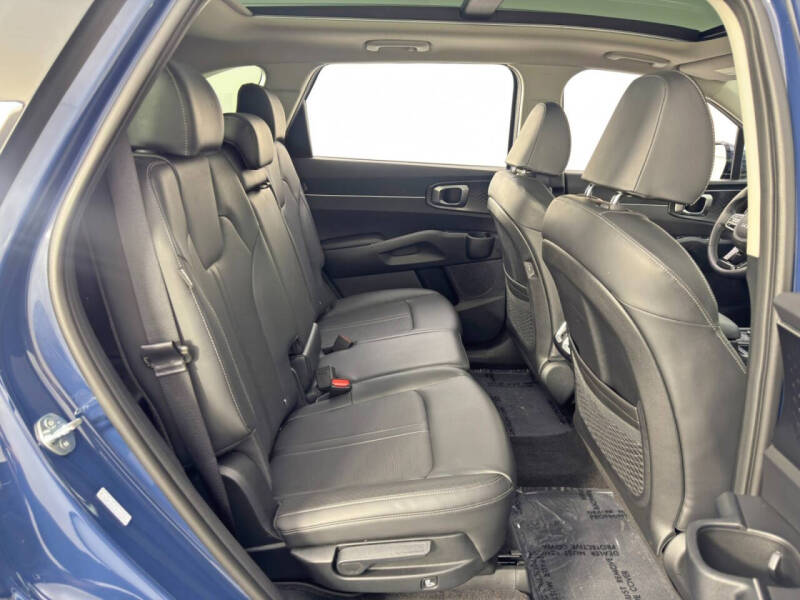 2024 Kia Sorento S