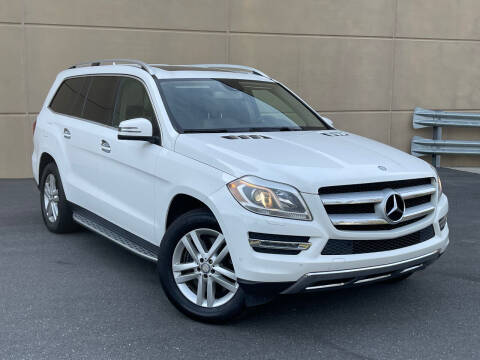 2014 Mercedes-Benz GL-Class for sale at Ultimate Motors in Port Monmouth NJ