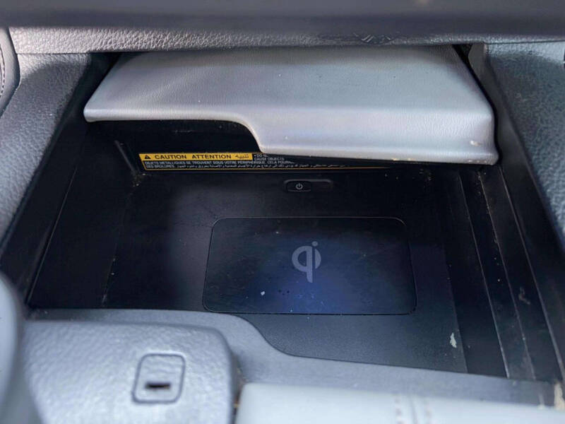 2019 Toyota Avalon Touring