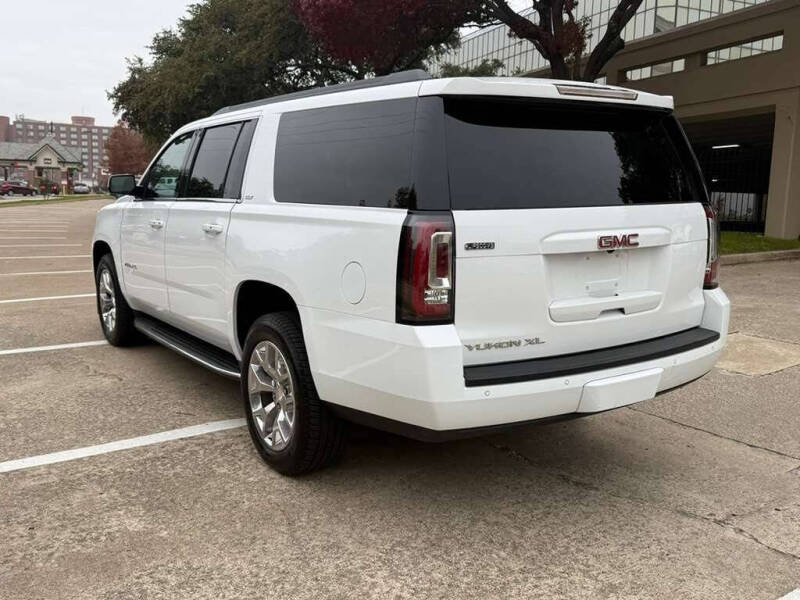 2016 GMC Yukon XL SLT