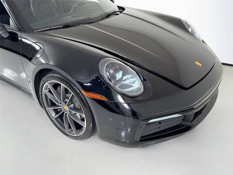 2022 Porsche 911 Carrera