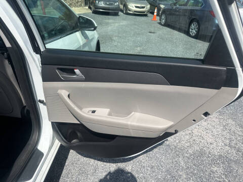 2016 Hyundai Sonata SE