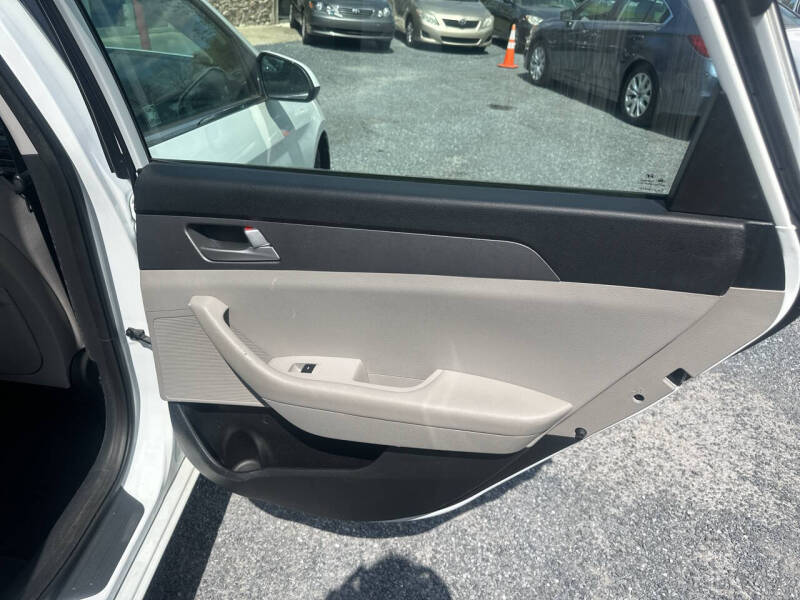2016 Hyundai Sonata SE