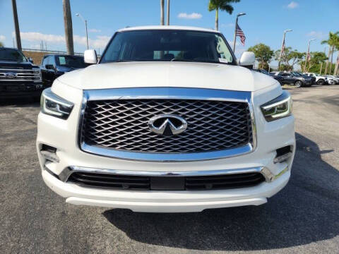 2019 Infiniti QX80 Luxe