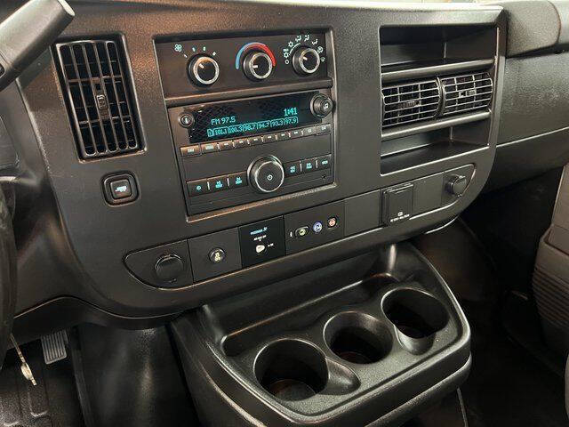 2021 GMC Savana 2500