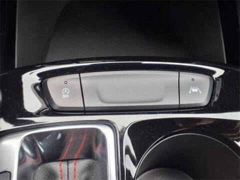 2025 Chevrolet Trax RS