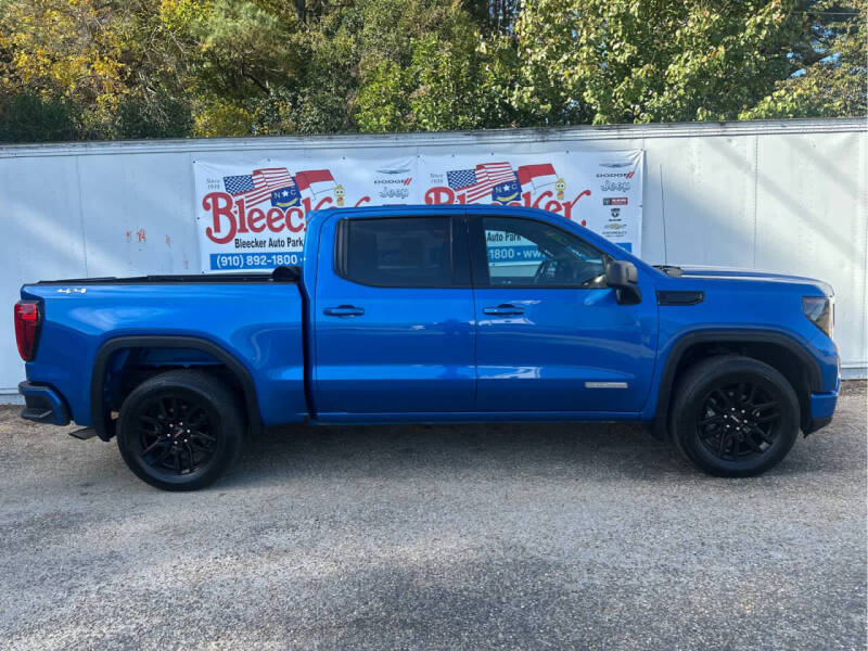 2022 GMC Sierra 1500 Elevation Standard