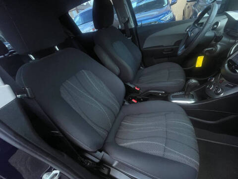 2015 Chevrolet Sonic LT Auto