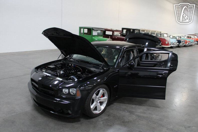 2006 Dodge Charger SRT-8