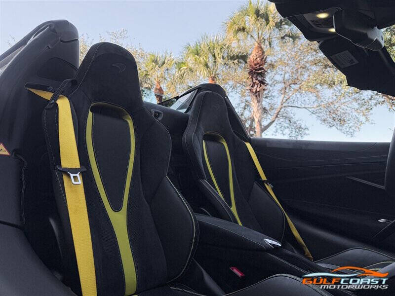 2022 McLaren 720S Spider Performance