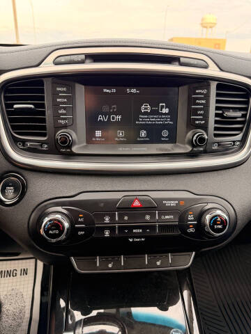 2018 Kia Sorento EX V6