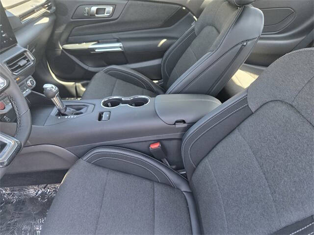 2025 Ford Mustang EcoBoost