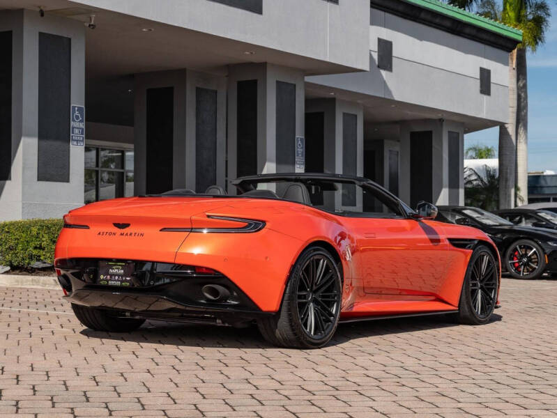 2024 Aston Martin DB12 Volante