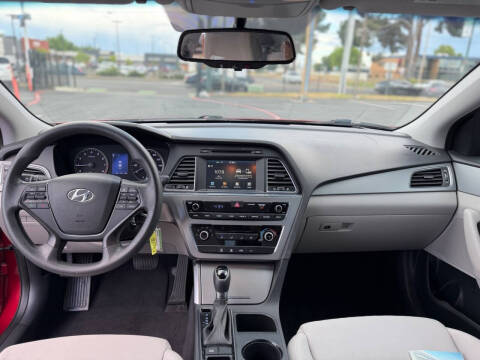 2016 Hyundai Sonata SE