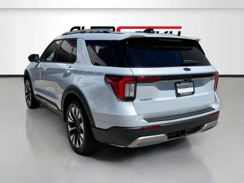 2025 Ford Explorer Platinum