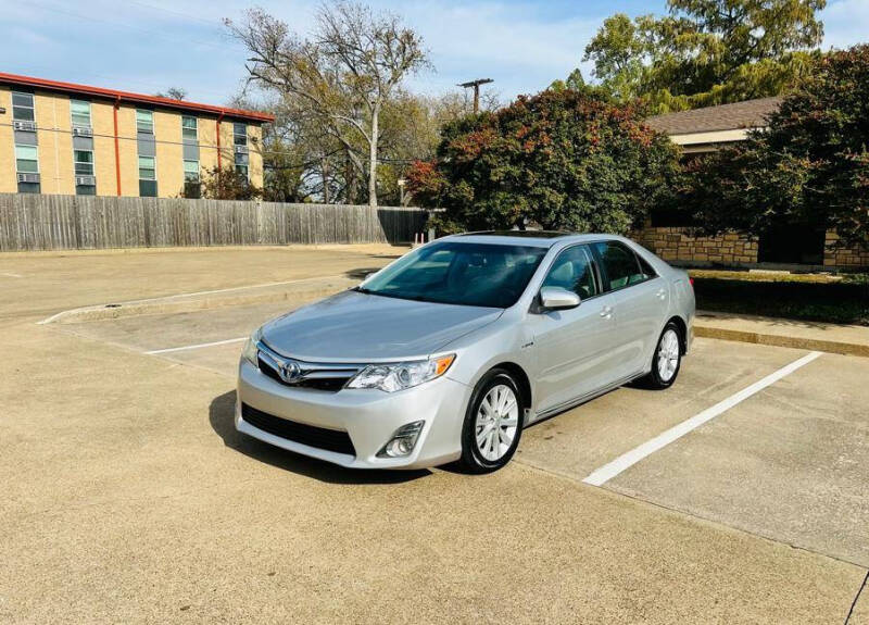 2014 Toyota Camry Hybrid