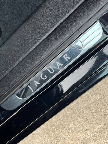 2004 Jaguar XJR