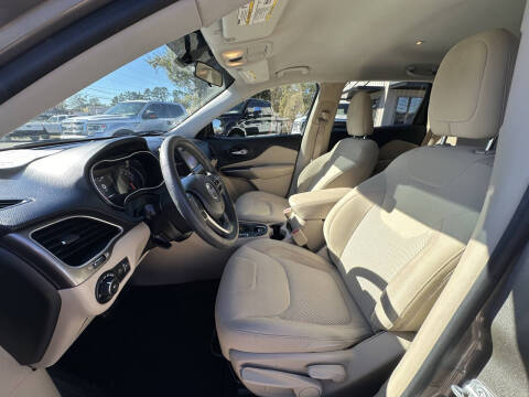 2019 Jeep Cherokee Latitude