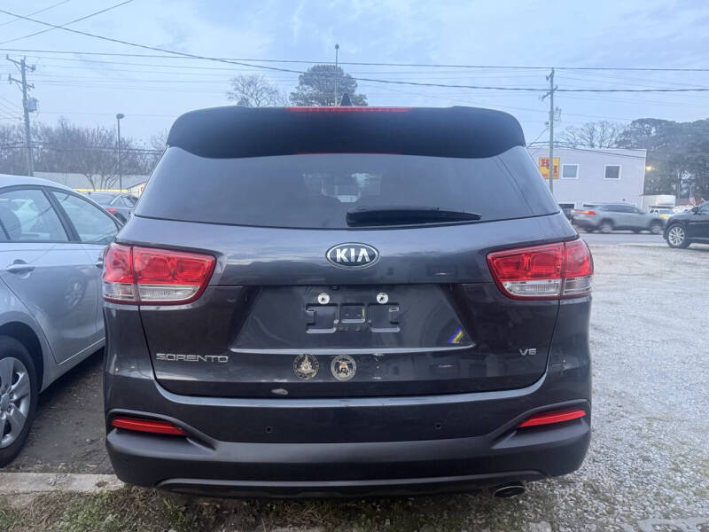 2017 Kia Sorento LX V6