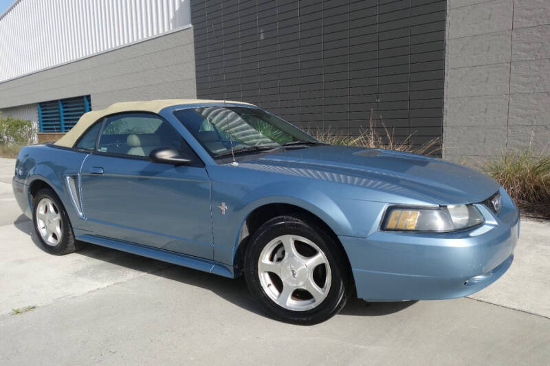 2001 Ford Mustang