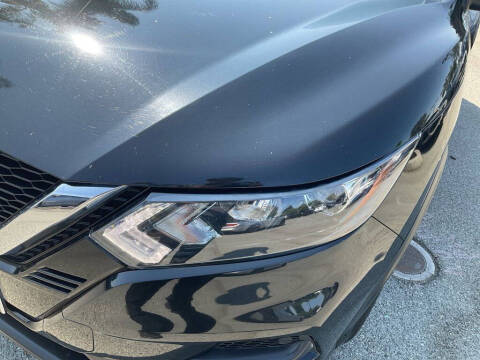 2020 Nissan Rogue Sport SV