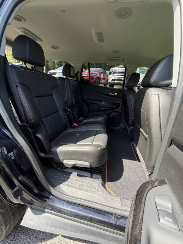 2021 GMC Acadia AT4