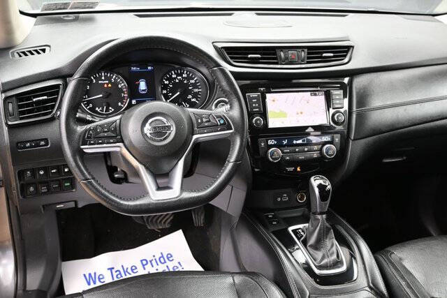 2020 Nissan Rogue SL