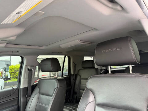 2020 GMC Yukon Denali