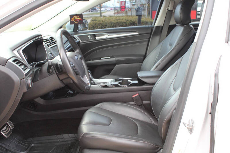 2016 Ford Fusion Titanium