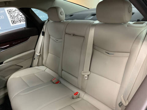 2013 Cadillac XTS Luxury Collection