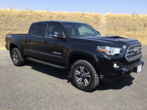 2017 Toyota Tacoma TRD Sport