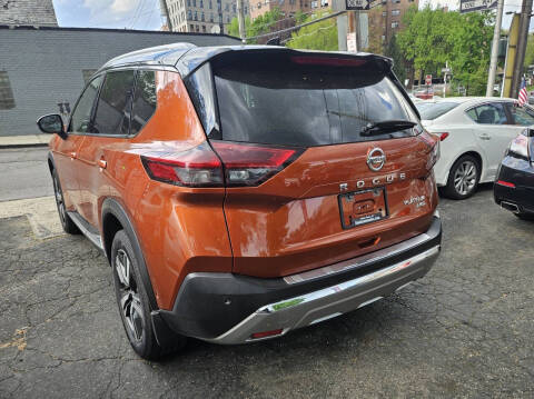 2021 Nissan Rogue Platinum