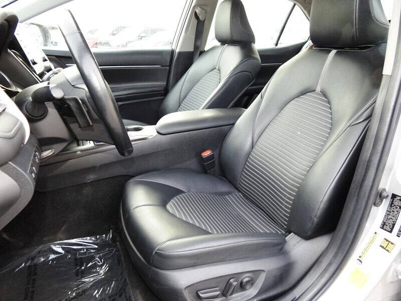 2021 Toyota Camry Sedan