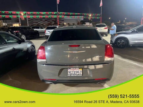 2018 Chrysler 300 Limited