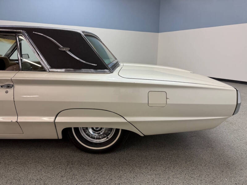 1964 Ford Thunderbird