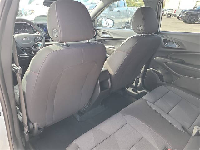 2026 Chevrolet Trax RS