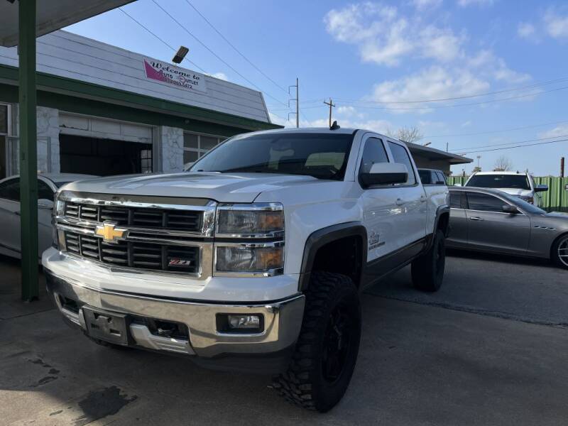 2015 Chevrolet Silverado 1500 for sale at Auto Outlet Inc. in Houston TX