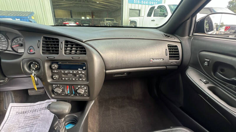 2001 Chevrolet Monte Carlo LS