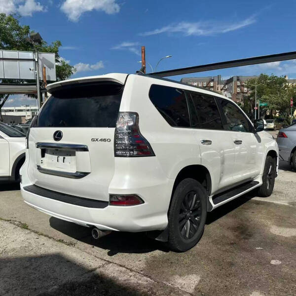2022 Lexus GX 460