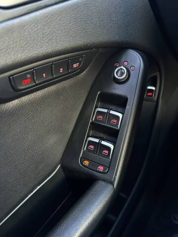 2015 Audi A4 2.0T quattro Premium Plus