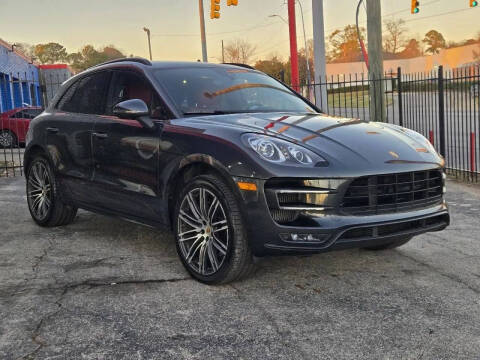 2017 Porsche Macan Turbo
