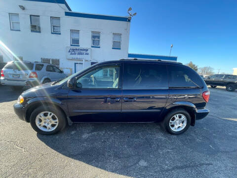 2004 Dodge Caravan for sale at Lightning Auto Sales in Springfield IL
