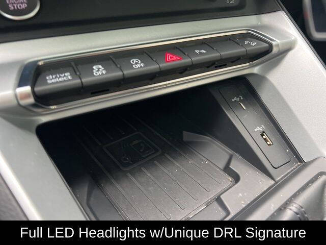 2020 Audi Q3 quattro S line Prem Plus 45 TFSI