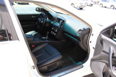 2014 Nissan Maxima