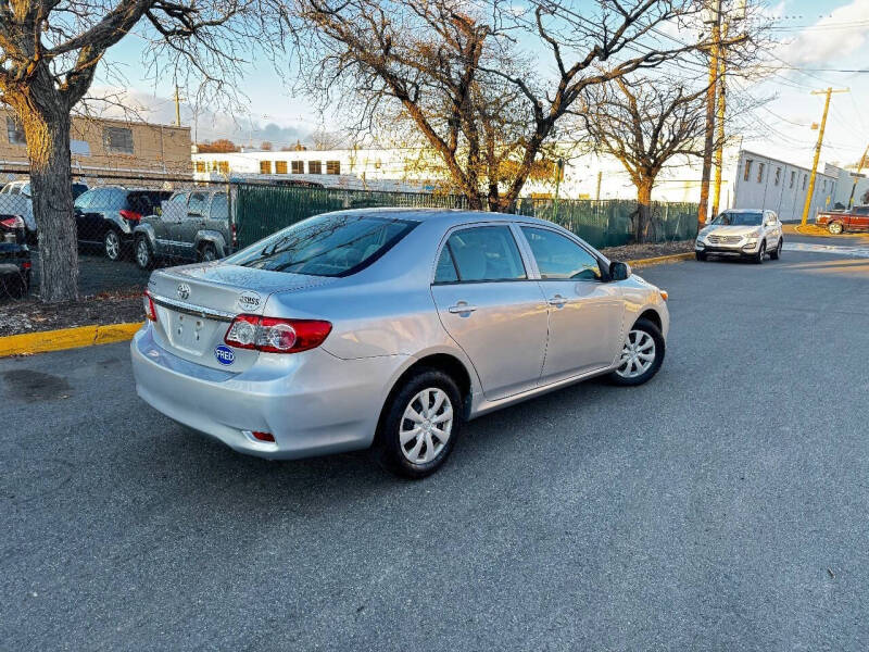 2013 Toyota Corolla LE