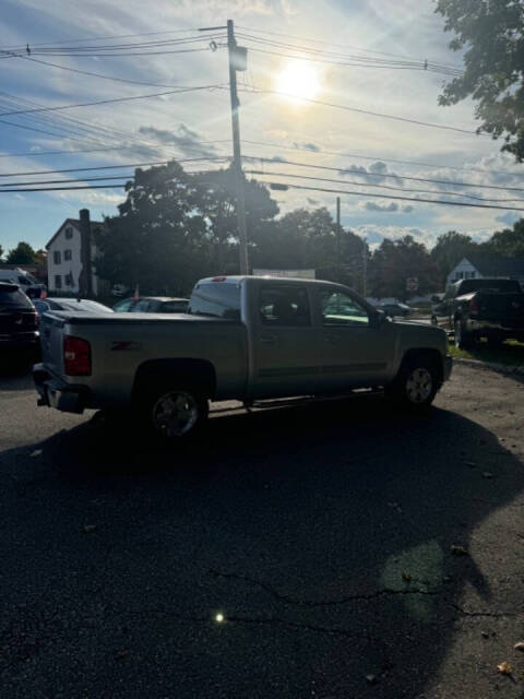 2013 Chevrolet Silverado 1500 for sale at Taktak Auto Group in Tewksbury, MA