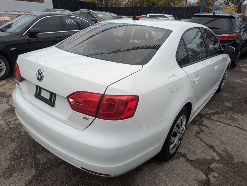 2014 Volkswagen Jetta SE photo 3