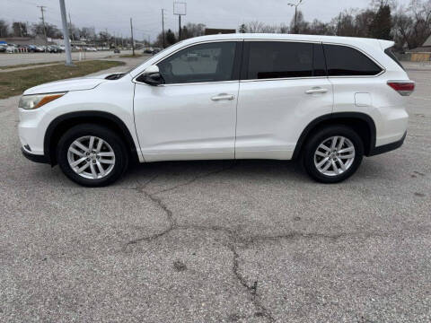 2015 Toyota Highlander LE