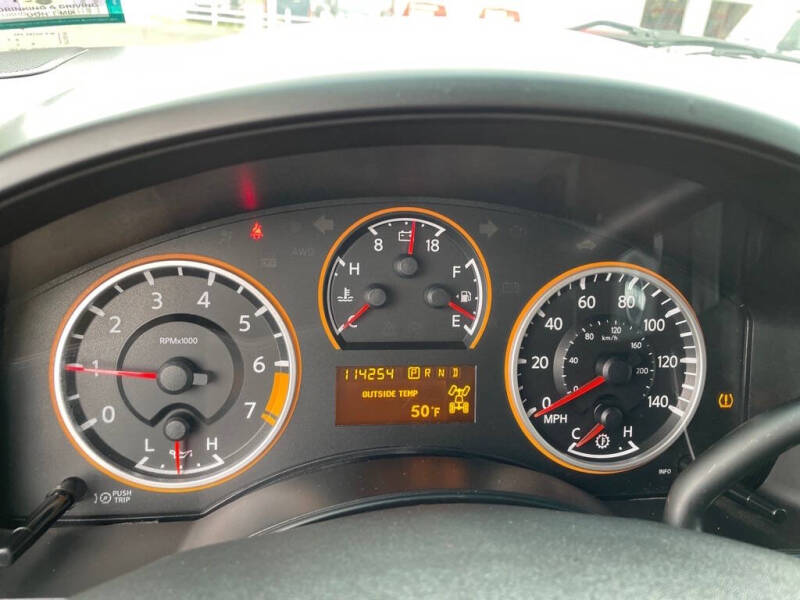 2009 Nissan Titan SE